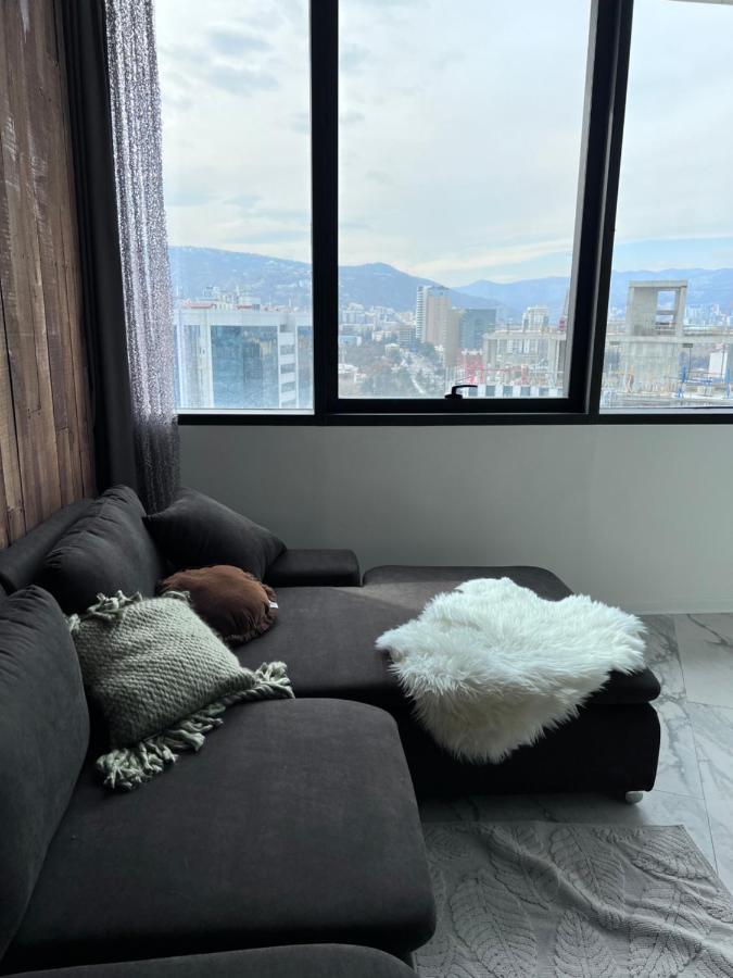 Apartment In Axis Towers, Tbilisi Business Center Exteriör bild